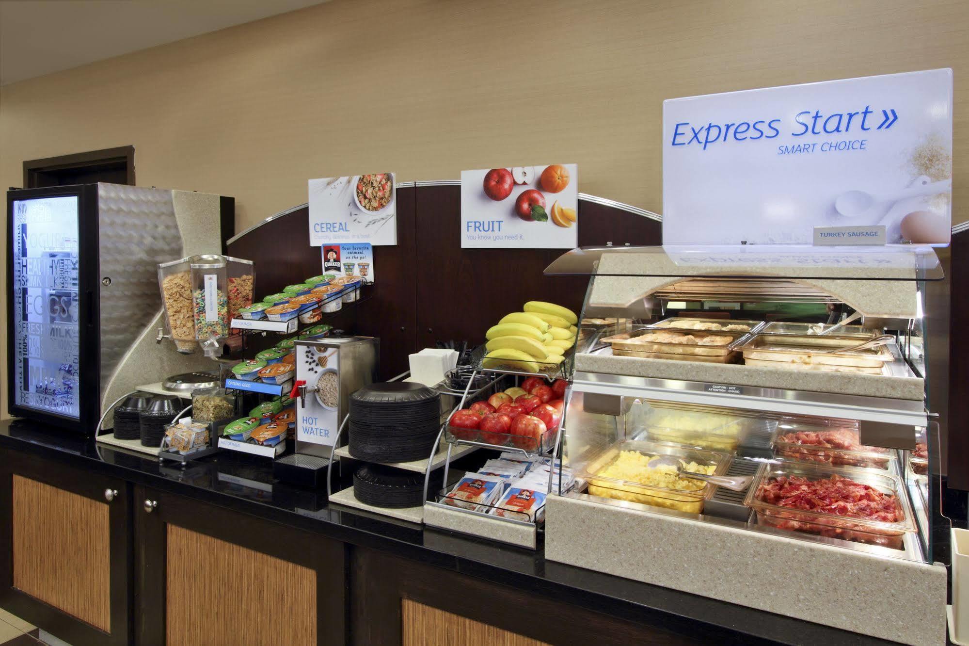 Holiday Inn Express Baton Rouge Downtown, An Ihg Hotel Bagian luar foto